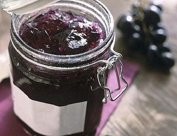 mermelada de uva con semillas