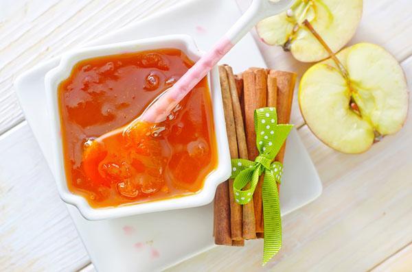 confiture de pomme à la cannelle