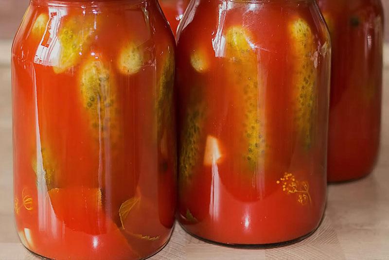 pepinos con tomate