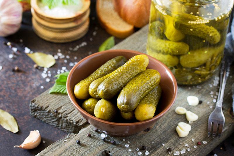 recetas de pepinos en escabeche crujientes