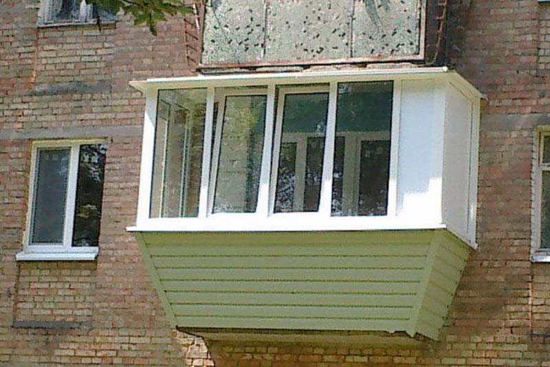 légère augmentation de la surface du balcon