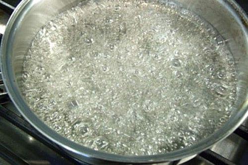 preparar almíbar para compota de grosella