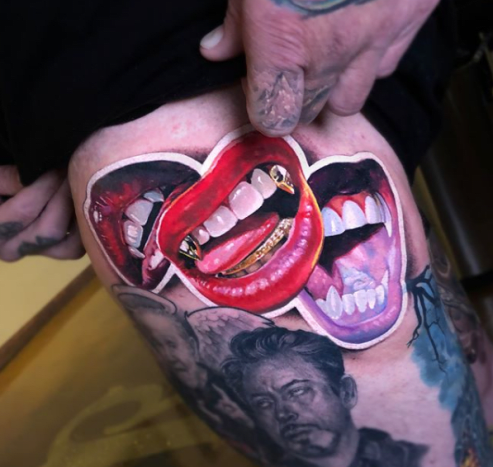 Seine Techniken zur Herstellung von Sticker-Tattoos sind wirklich ziemlich einfach, er fügt nur jedem seiner Realismus-Stücke einen breiten Rand und eine Schattierung hinzu.