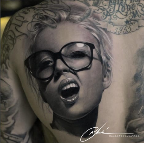 realistický portrét raimonarttattoo