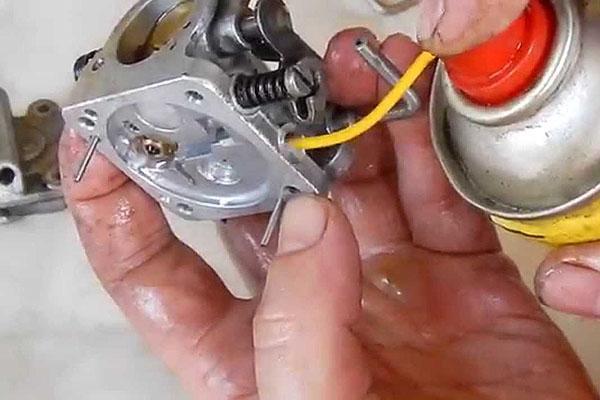 Comprobación del funcionamiento del carburador