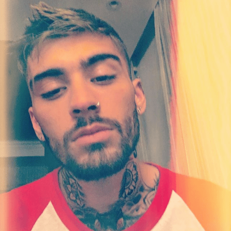 Od začátku roku 2018 přidal hudebník Zayn Malik do své rostoucí sbírky působivé množství inkoustu.