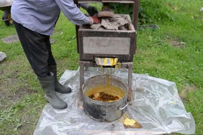 extraction de la cire de manière simple dans un moulin à cire